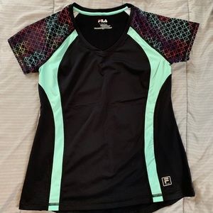 Short sleeve workout shirt
